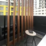 Chic W Parking Apartament