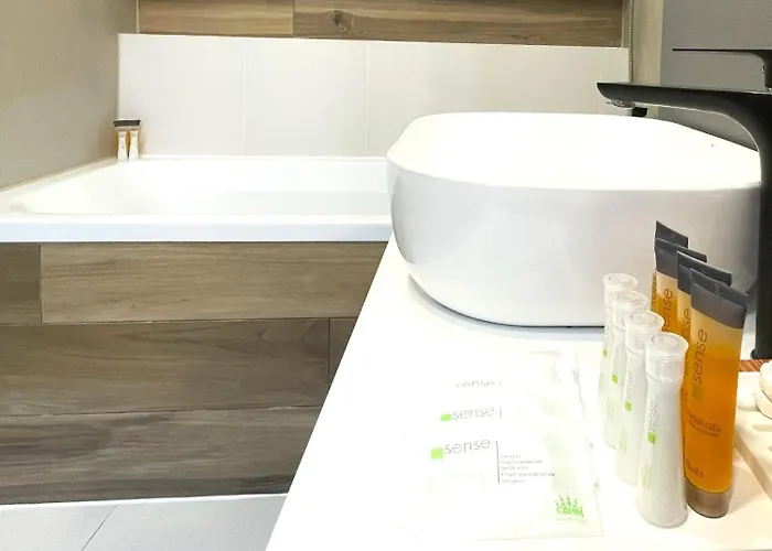 Chic W Parking 公寓 *